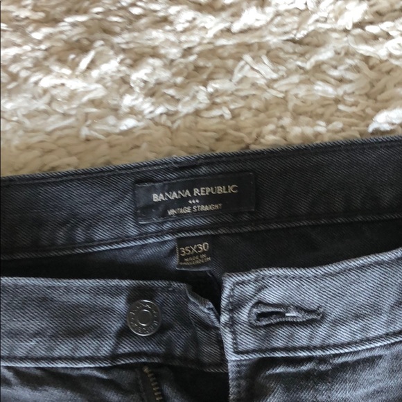 Jeans - Picture 2 of 3